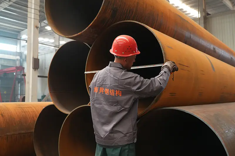 Folosind punctele forte industriale ale regiunii Beijing-Tianjin-Hebei, HAISHENG ține pasul cu valul de transformare din industria siderurgică din Tangshan.