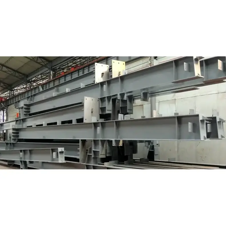 Cum stâlpii cu structură de oțel îmbunătățesc siguranța și eficiența proiectelor moderne de construcții